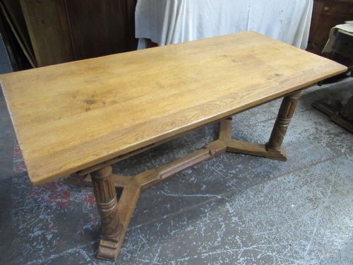LARGE OAK REFECTORY DINING TABLE - ADDITIONAL PHOTO 1