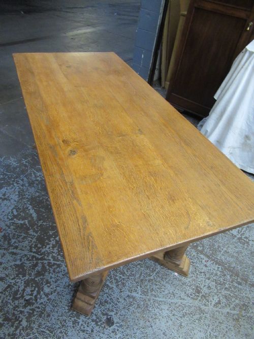 LARGE OAK REFECTORY DINING TABLE - ADDITIONAL PHOTO 3