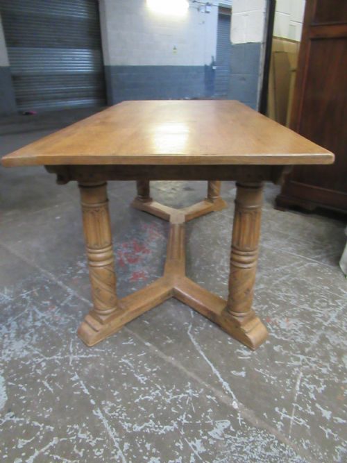 LARGE OAK REFECTORY DINING TABLE - ADDITIONAL PHOTO 9