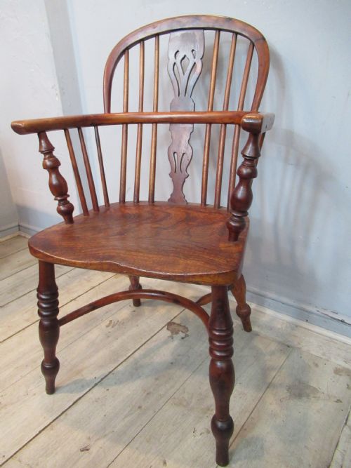 19TH CENTURY YEW WOOD WINDSOR ARM CHAIR - ADDITIONAL PHOTO 1