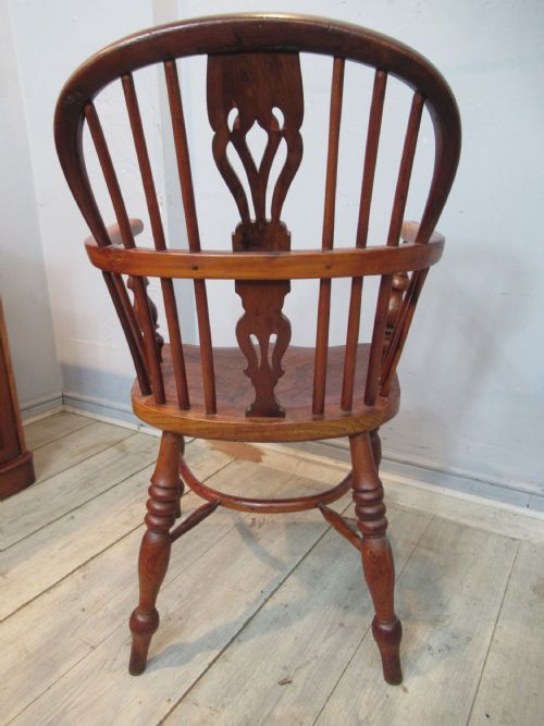 19TH CENTURY YEW WOOD WINDSOR ARM CHAIR - ADDITIONAL PHOTO 5