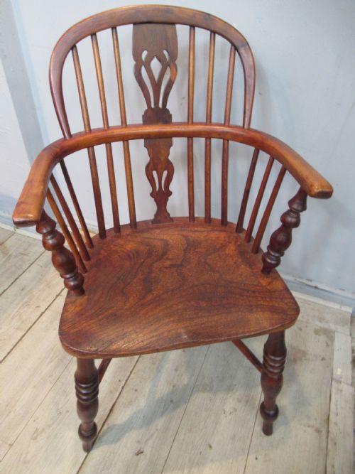 19TH CENTURY YEW WOOD WINDSOR ARM CHAIR - ADDITIONAL PHOTO 8