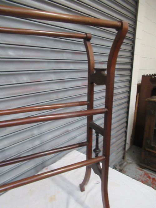 EDWARDIAN PERIOD MAHOGANY TOWEL RAIL - ADDITIONAL PHOTO 5