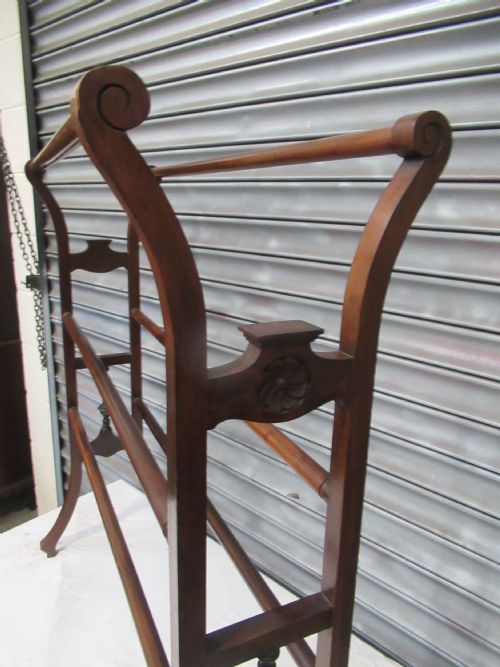 EDWARDIAN PERIOD MAHOGANY TOWEL RAIL - ADDITIONAL PHOTO 8