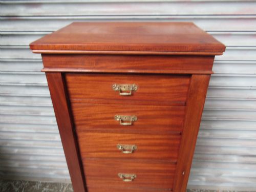 VICTORIAN MAHOGANY WELLINGTON CHEST OF DRAWERS - ADDITIONAL PHOTO 8