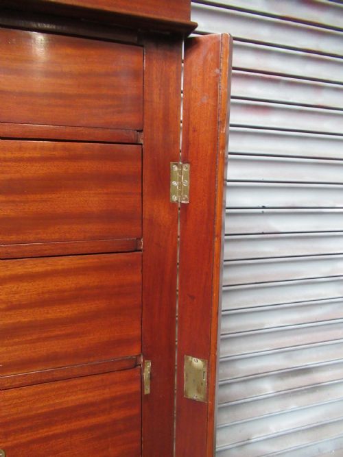 VICTORIAN MAHOGANY WELLINGTON CHEST OF DRAWERS - ADDITIONAL PHOTO 5