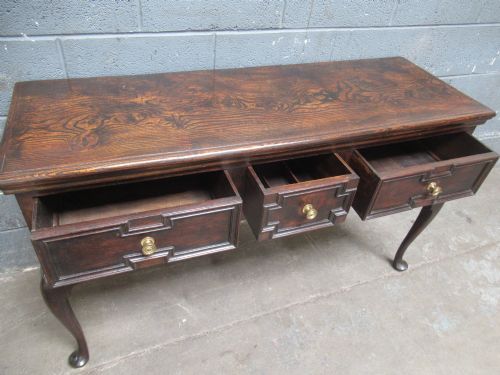 ANTIQUE STYLE OAK DRESSER DATING FROM AROUND 1900 - ADDITIONAL PHOTO 9