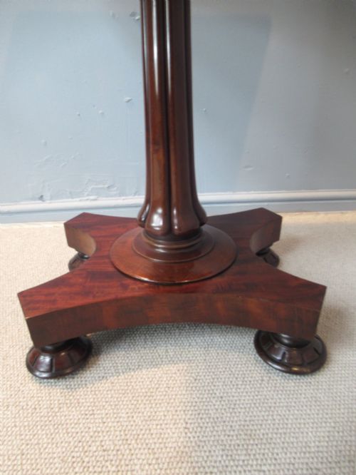 19TH CENTURY MAHOGANY AND LEATHER TOP SIDE OR LAMP TABLE - ADDITIONAL PHOTO 6