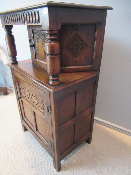 SMALL SIZE OAK COURT CUPBOARD - ADDITIONAL PHOTO 5