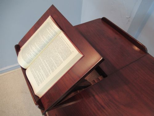 19TH CENTURY MAHOGANY ADJUSTABLE READING TABLE - ADDITIONAL PHOTO 2
