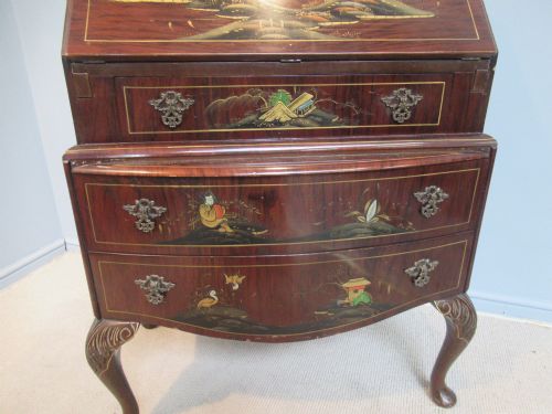 WALNUT WRITING BUREAU WITH CHINOISERIE DECORATION - ADDITIONAL PHOTO 3