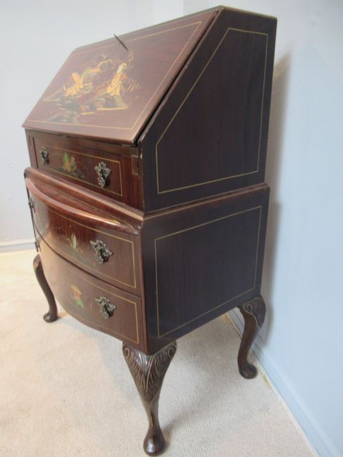 WALNUT WRITING BUREAU WITH CHINOISERIE DECORATION - ADDITIONAL PHOTO 4