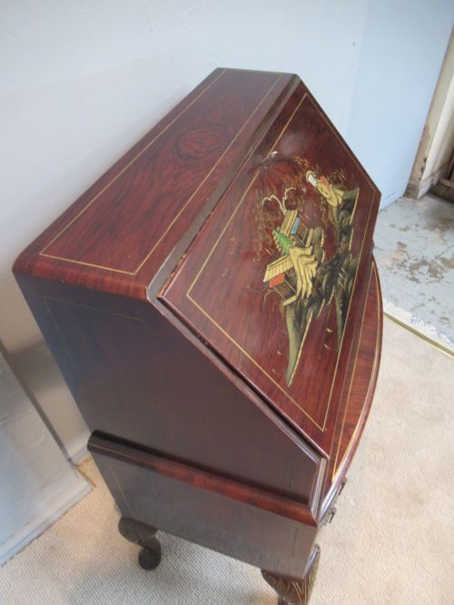WALNUT WRITING BUREAU WITH CHINOISERIE DECORATION - ADDITIONAL PHOTO 8
