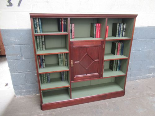 EDWARDIAN PERIOD MAHOGANY OPEN BOOKCASE