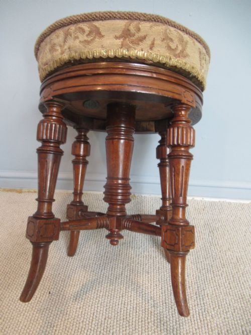 VICTORIAN WALNUT REVOLVING STOOL