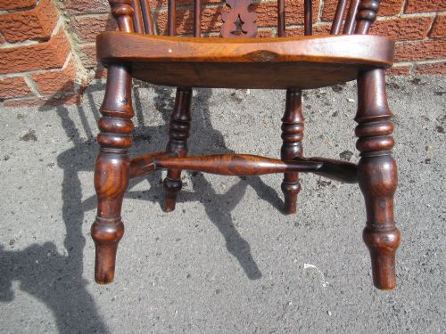 ANTIQUE CHILDS WINDSOR ARM CHAIR - ADDITIONAL PHOTO 5