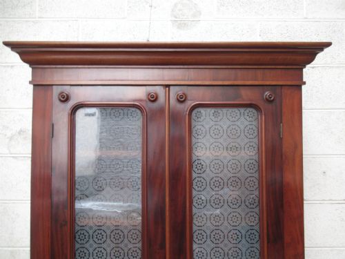 TALL VICTORIAN PERIOD MAHOGANY 1870S BOOKCASE - ADDITIONAL PHOTO 12