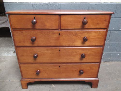 Victorian mahogany   chest of drawers