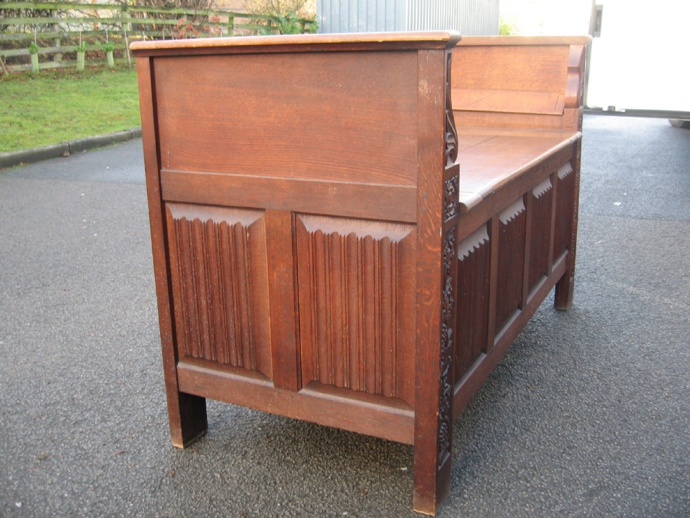 Oak box lid bench seat View II