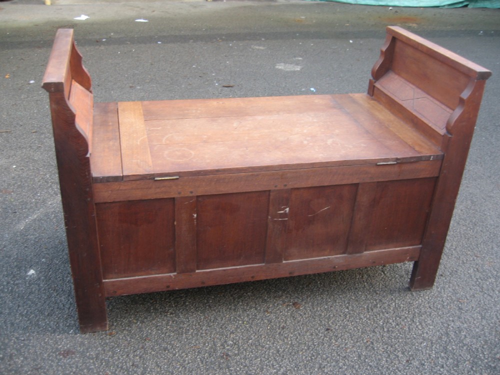 Oak box lid bench seat View VIII
