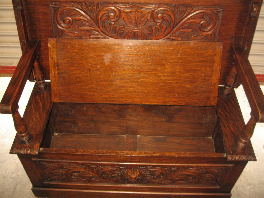 Oak monks lid bench seat View IV