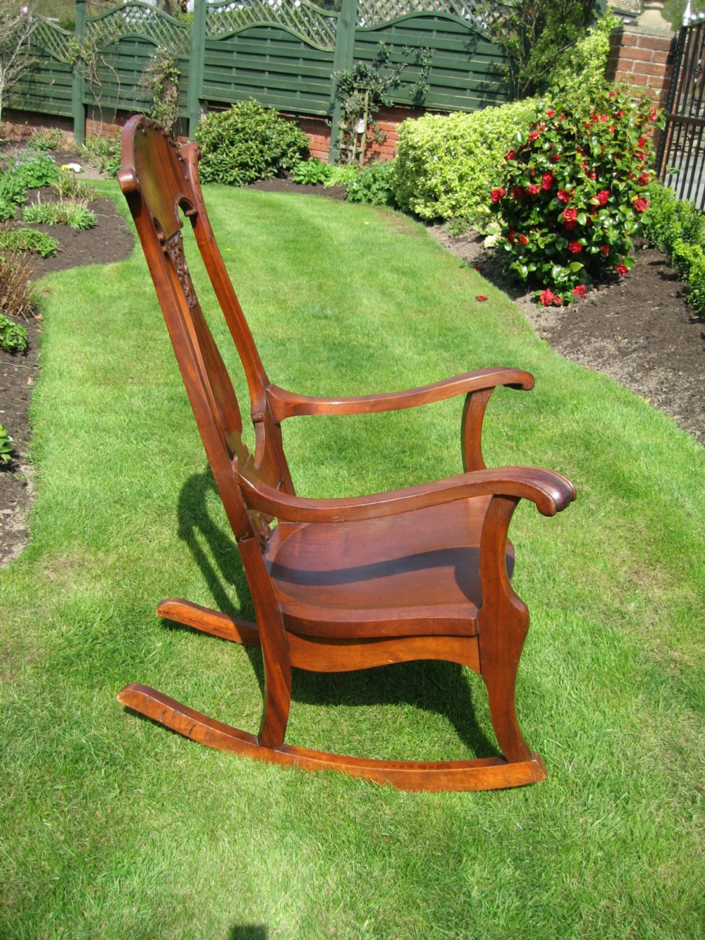 Mahogany rocking arm chair View VI