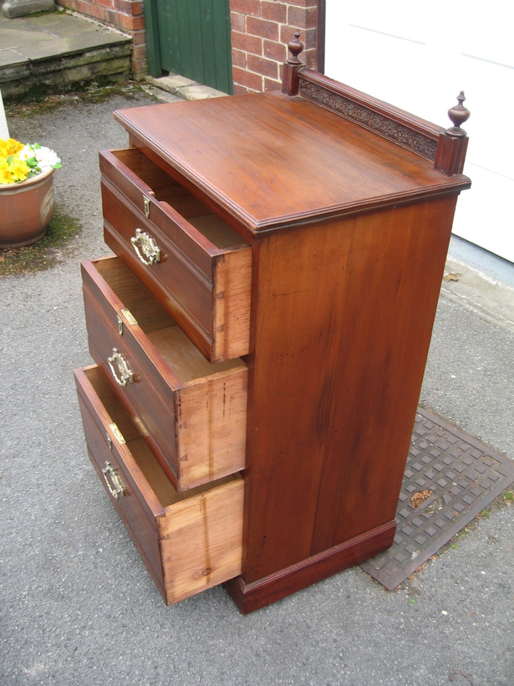 Small late victorian mahogany chest drawers View VI