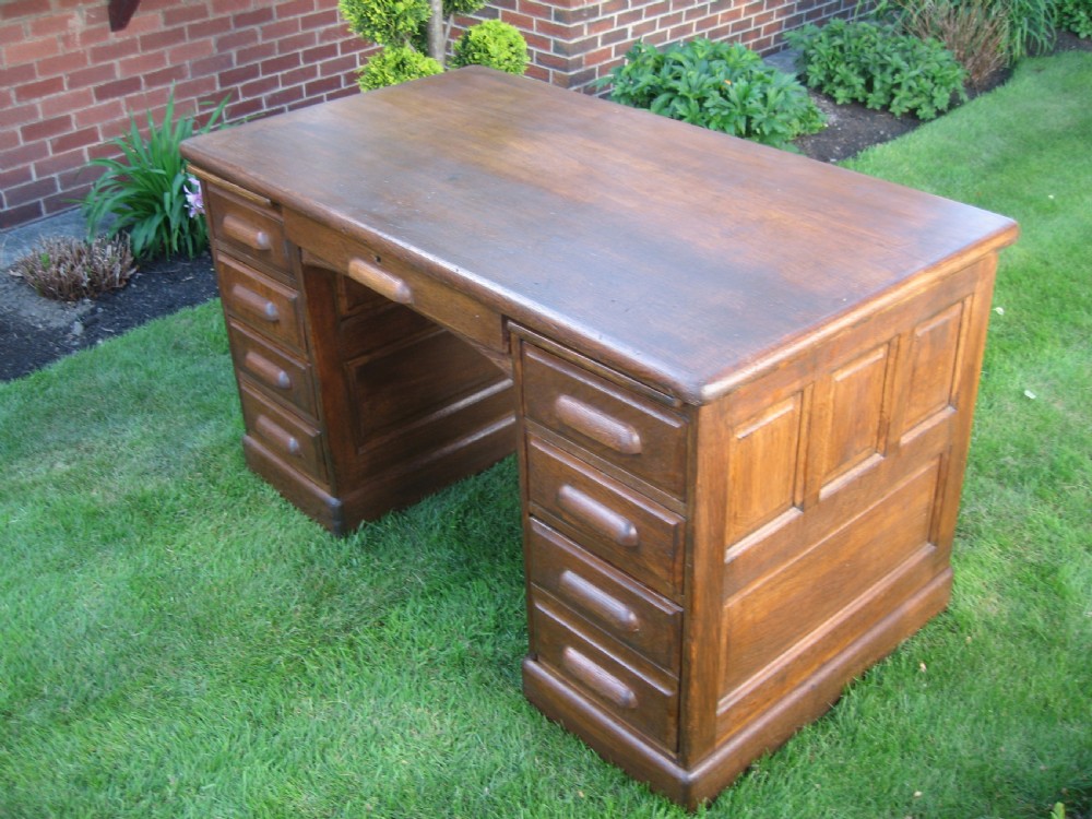 Oak knee hole desk View IX