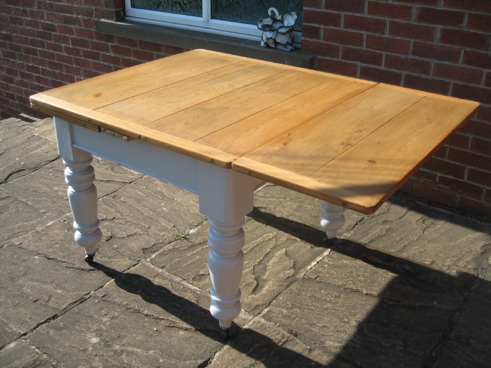 Late Victorian pine  extending  kitchen table View V