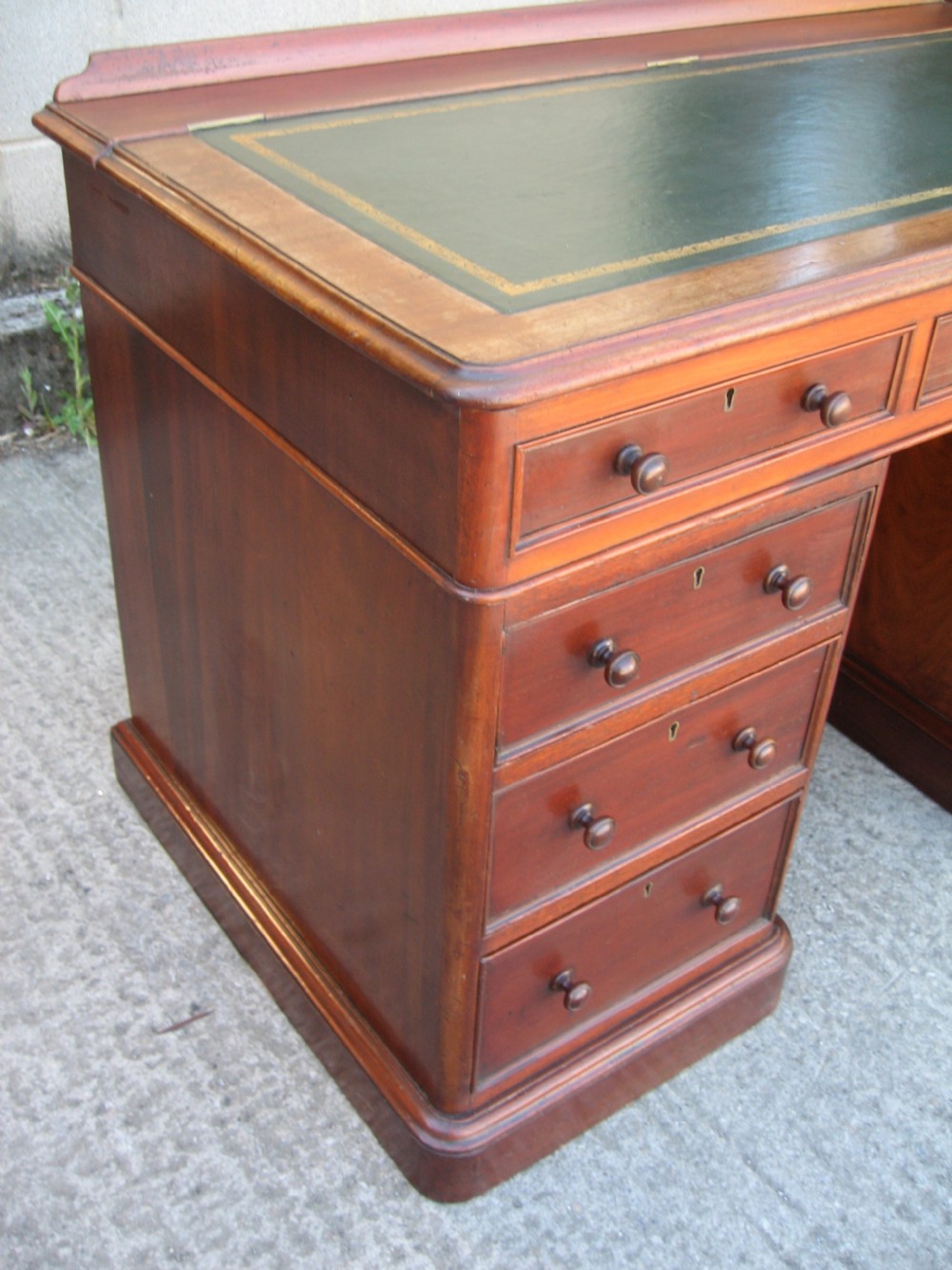 Unusual Victorian mahogany  desk View III