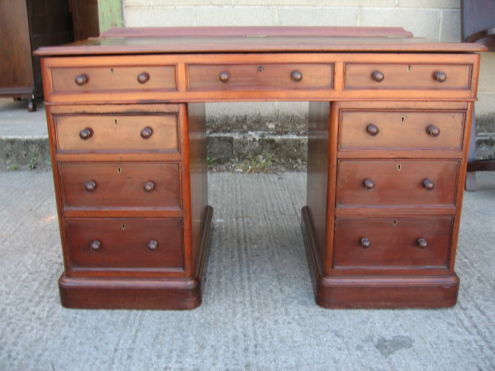 Unusual Victorian mahogany  desk View VI