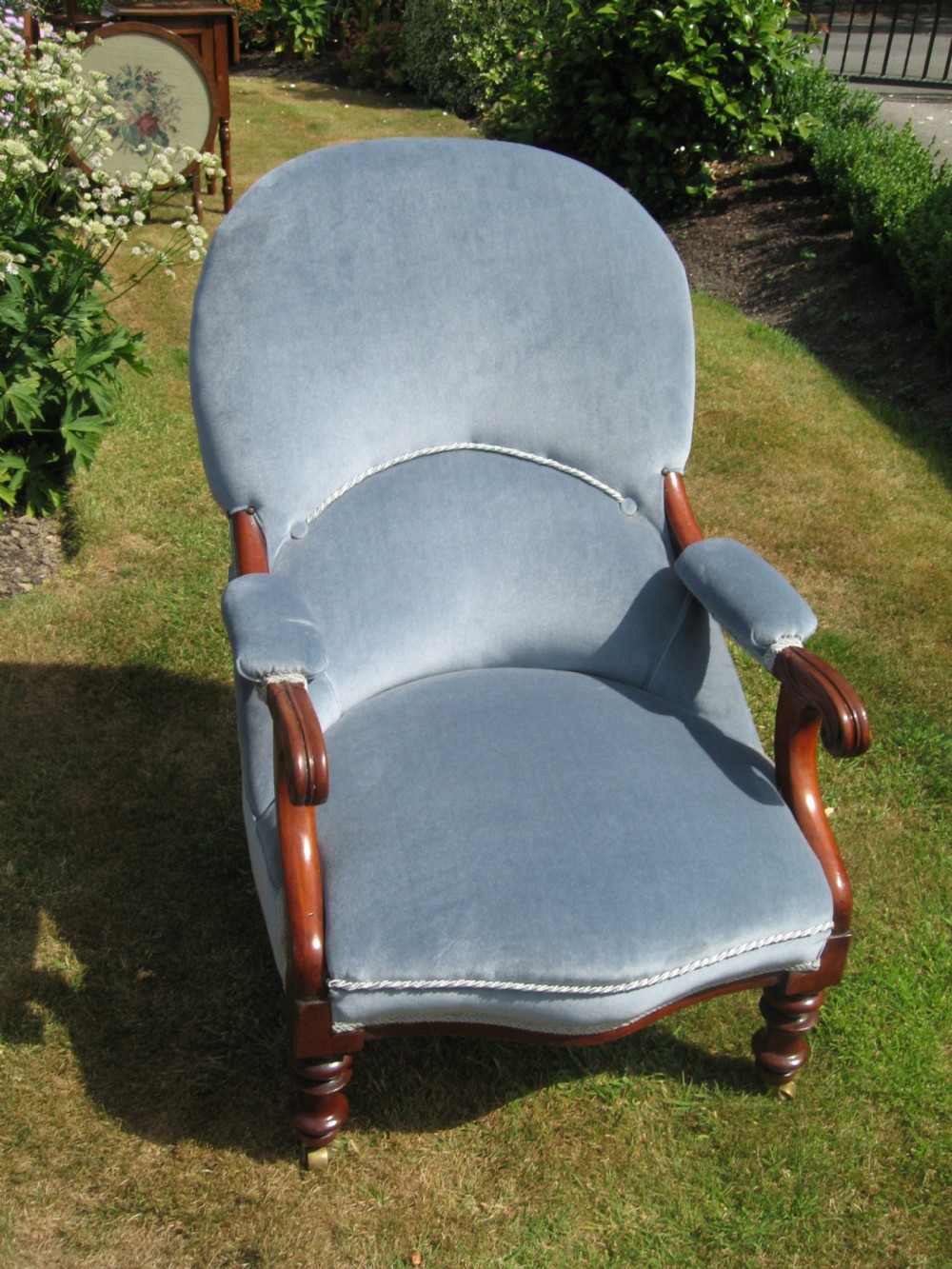 Victorian mahogany arm chair View VI