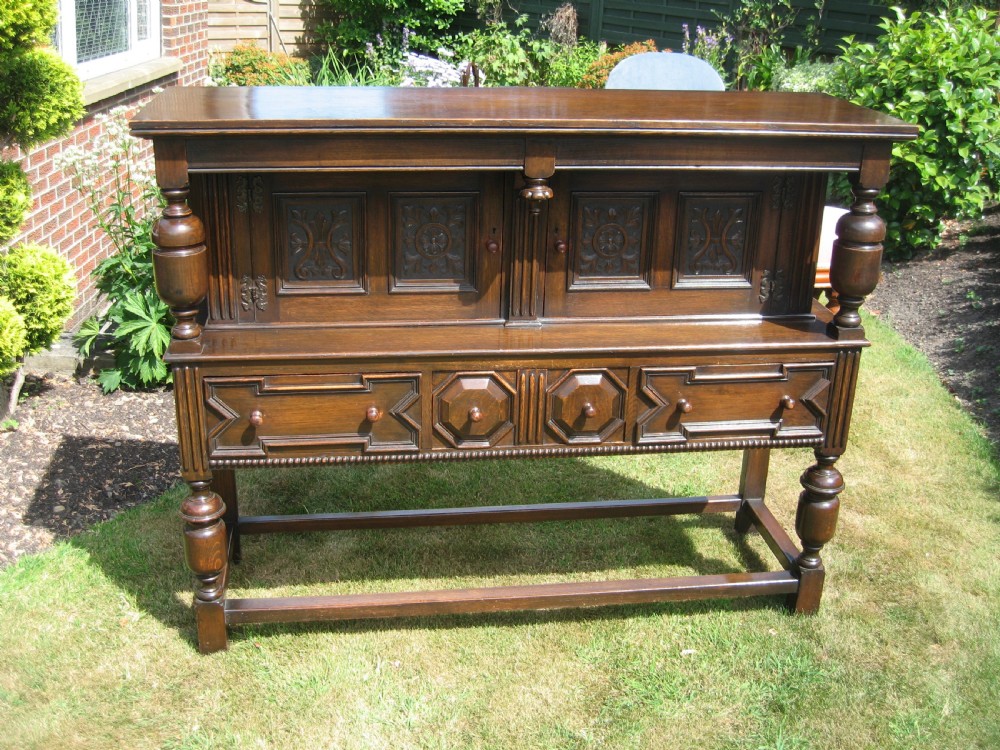 Oak sideboard dresser View VII