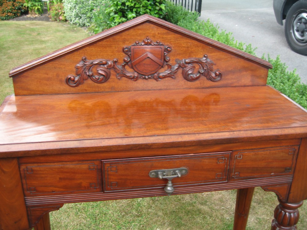 Victorian mahogany side table  View IV