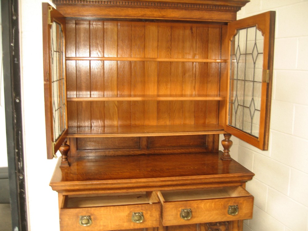 Good  oak cabinet bookcase View IV