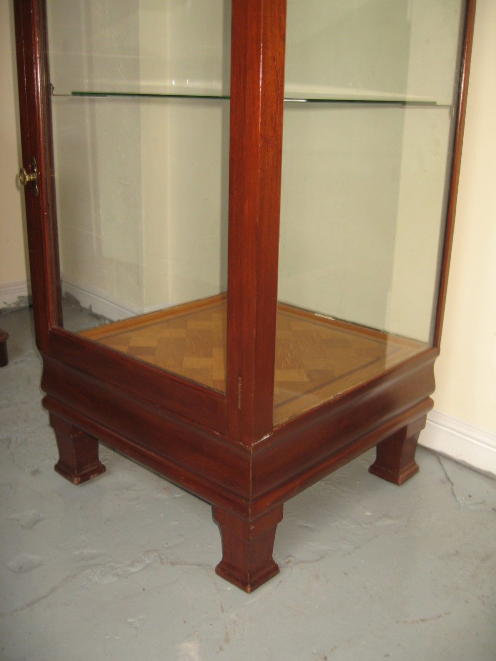 Tall mahogany shop display cabinet View III