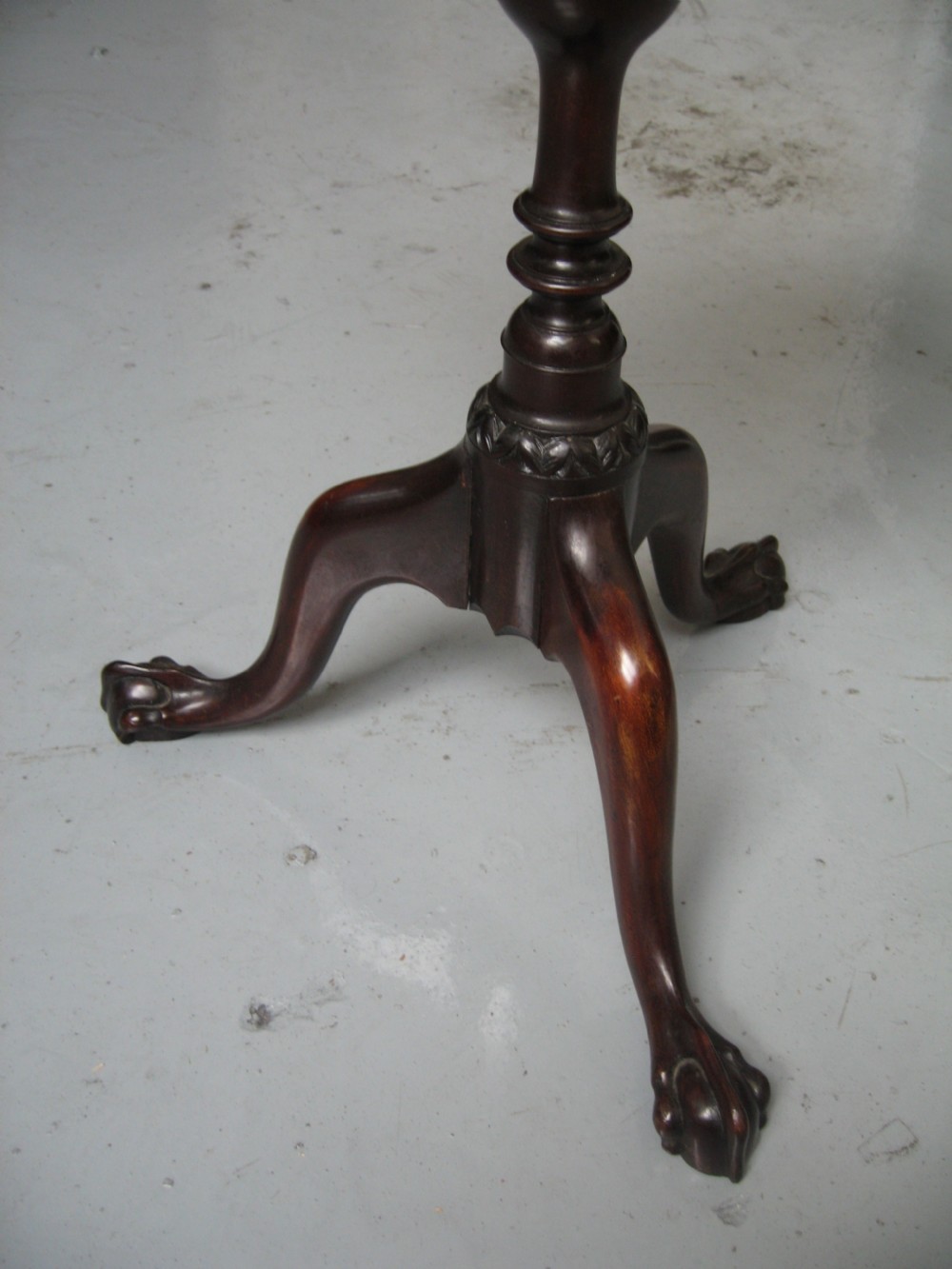 Georgian  style mahogany wine  table View II