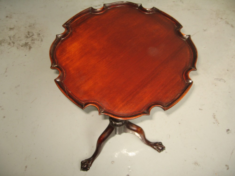 Georgian  style mahogany wine  table View V