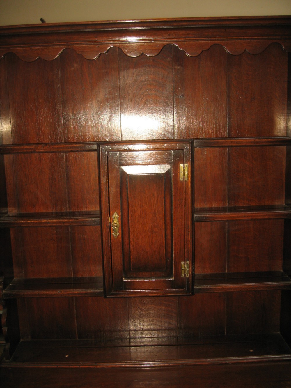 Small  sizeOak dresser and rack View IV