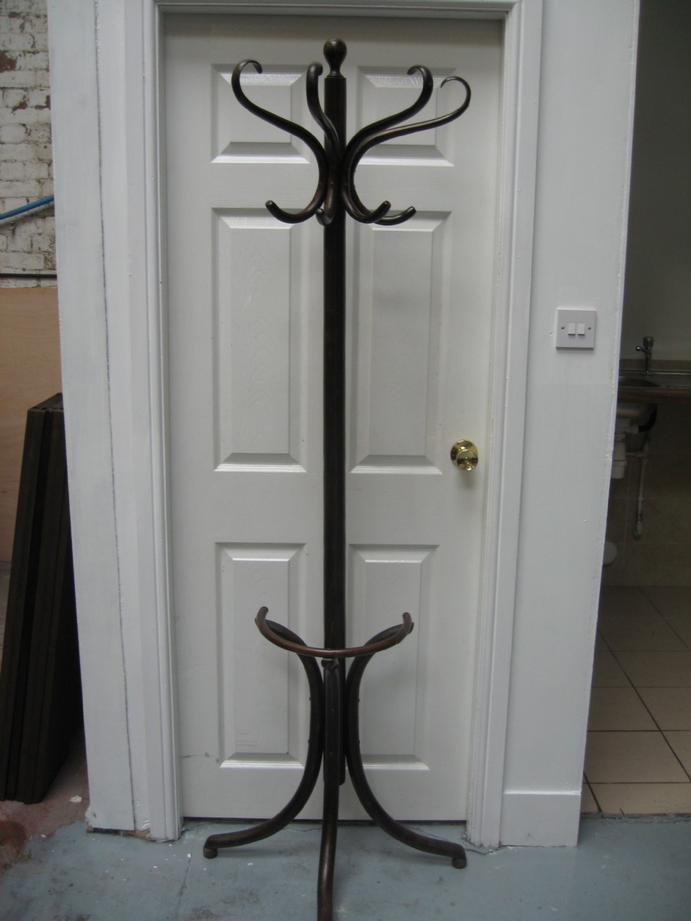 Half round bent wood hat and coat stand