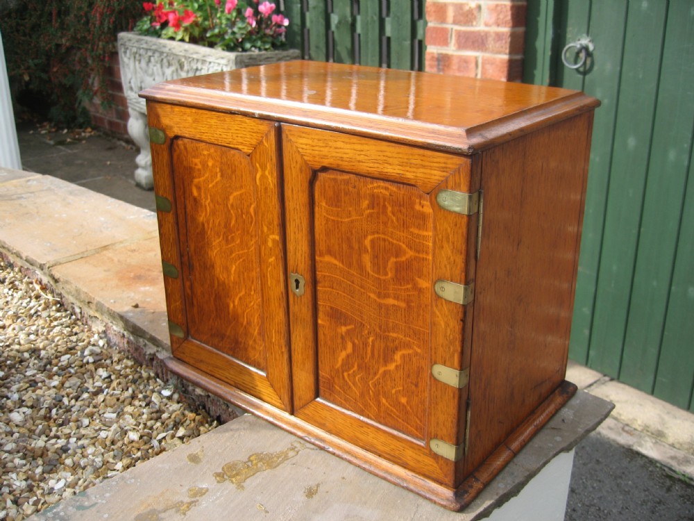 Oak stationary  writing slope cabinet View III