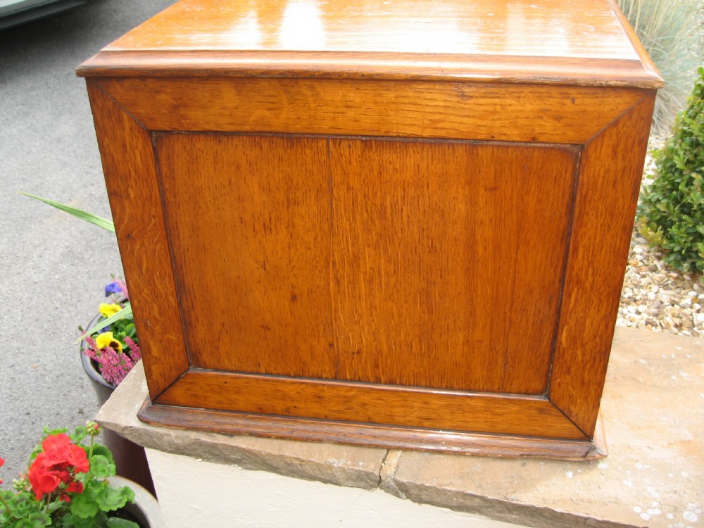 Oak stationary  writing slope cabinet View VIII