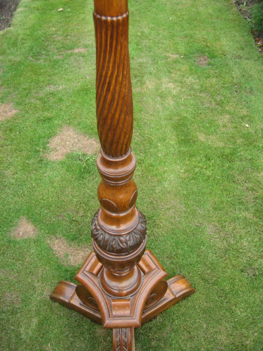 Oak hat and coat stand View VI