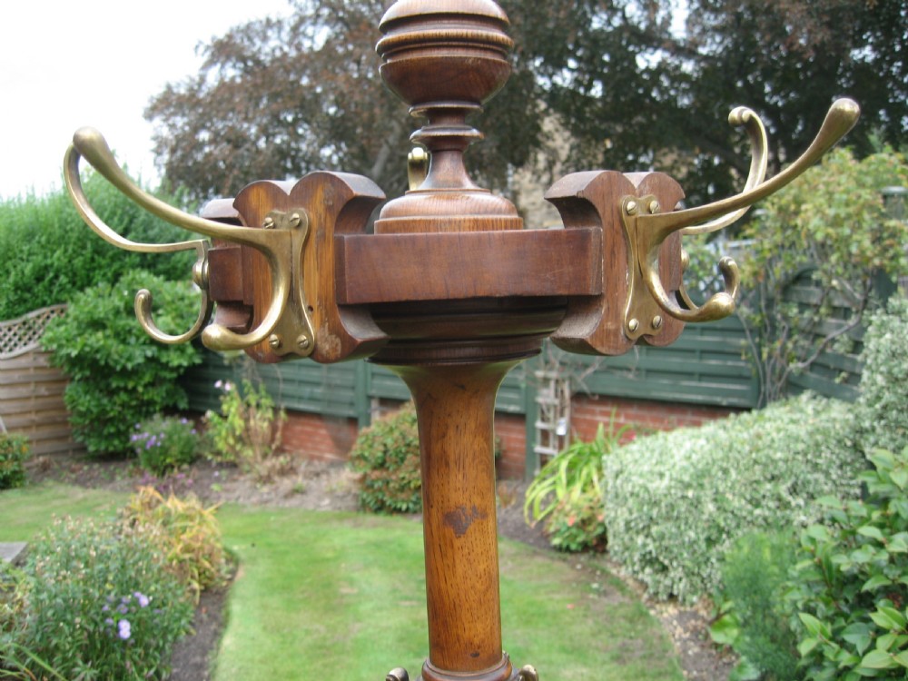 Oak hat and coat stand View VII