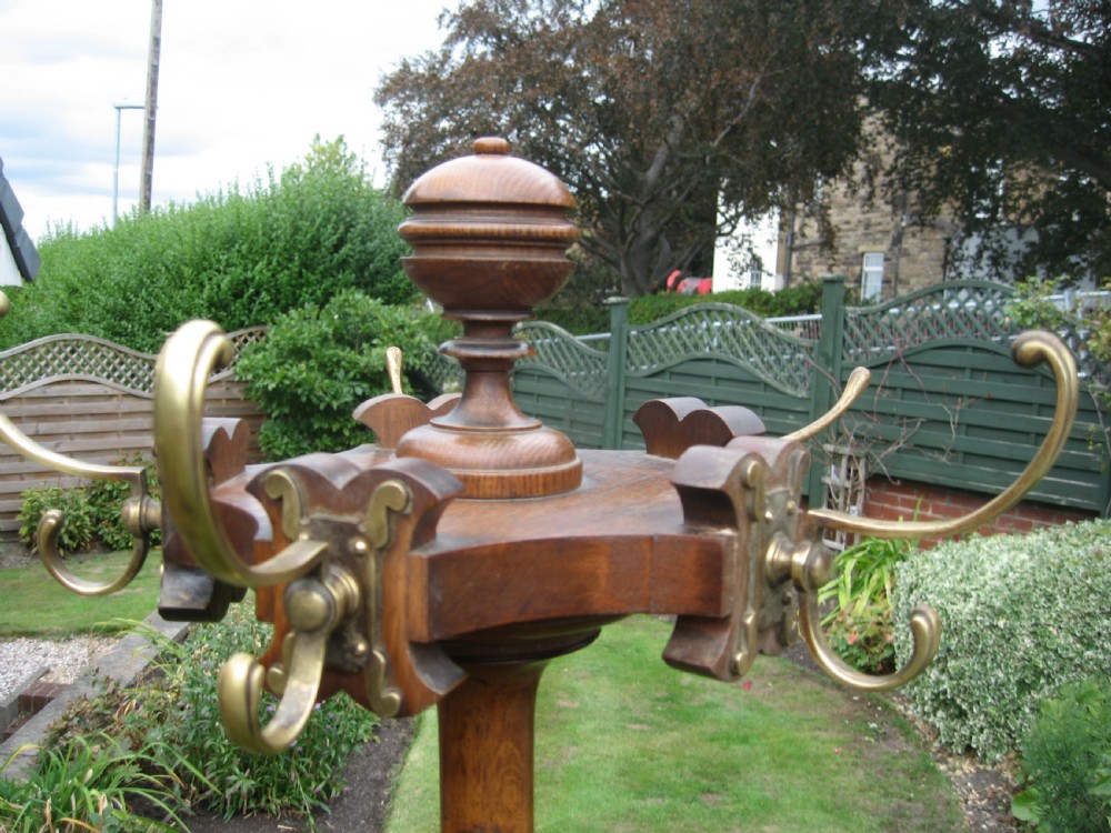 Oak hat and coat stand View VIII