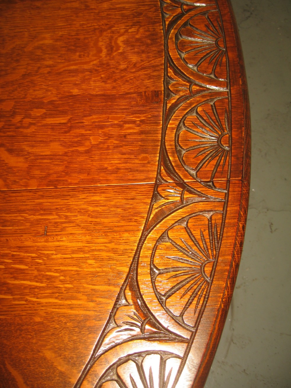 Oval oak drop leaf dining table View III