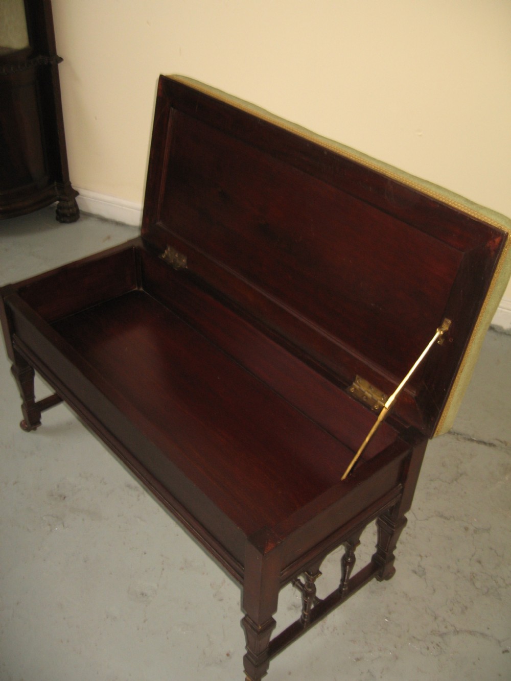Mahogany piano duet stool View VI