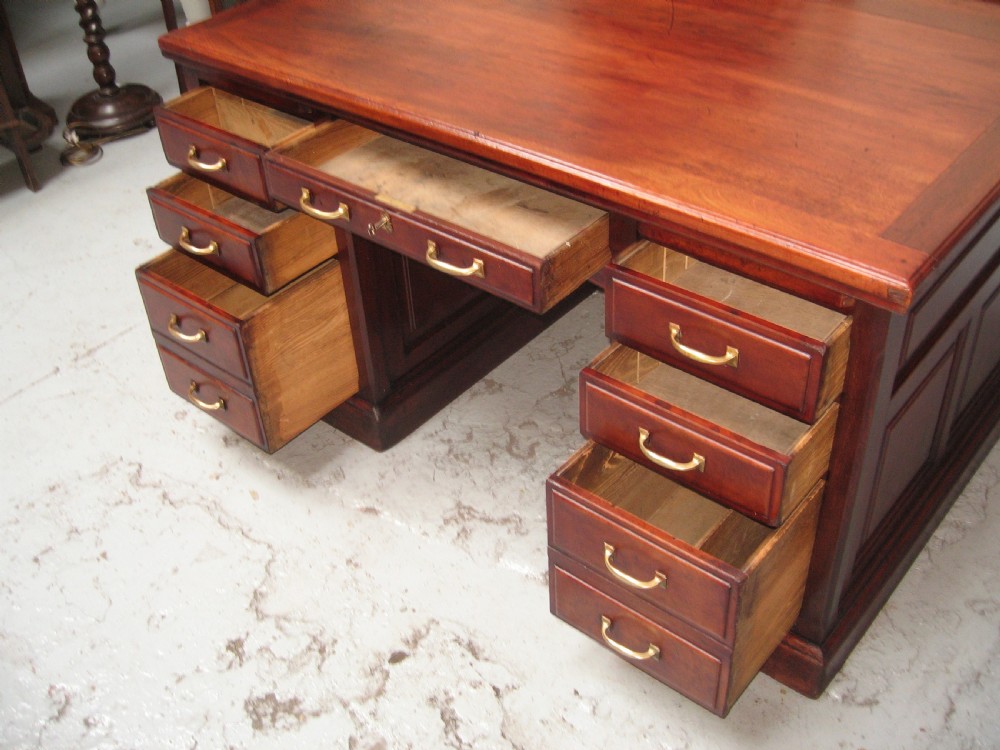 Mahogany knee hole desk View IV