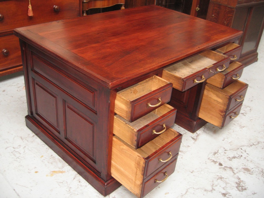 Mahogany knee hole desk View V