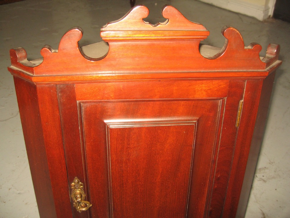 Small mahogany  late Victorian corner cabinet View II